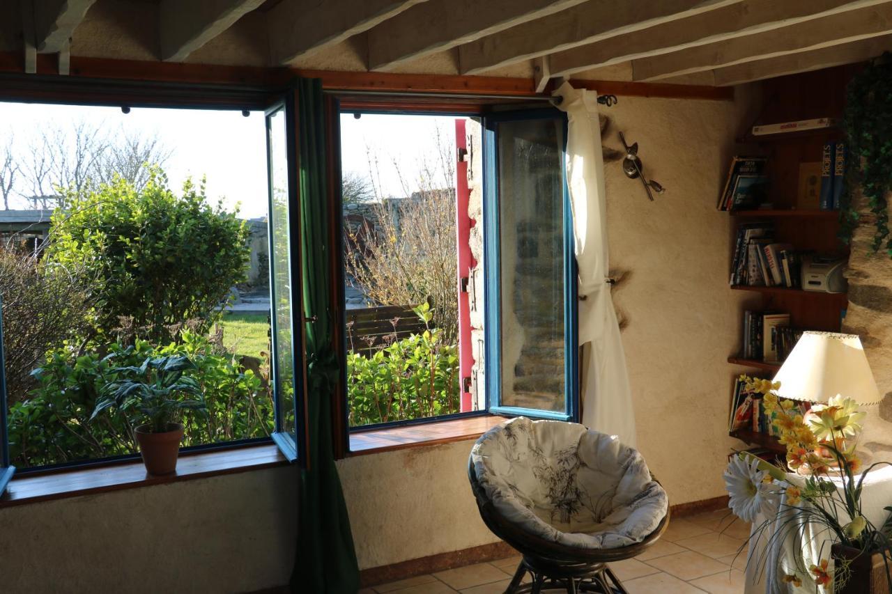 Les Aux Volets Roses Holiday home *